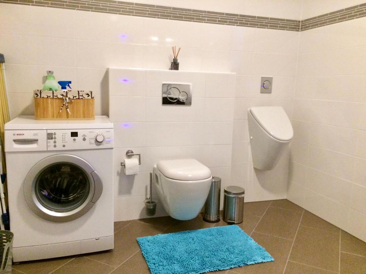 Sulzbach  Neu! Top Apartment! 7Km Saarbruecken! Terrasse, Garten! מראה חיצוני תמונה