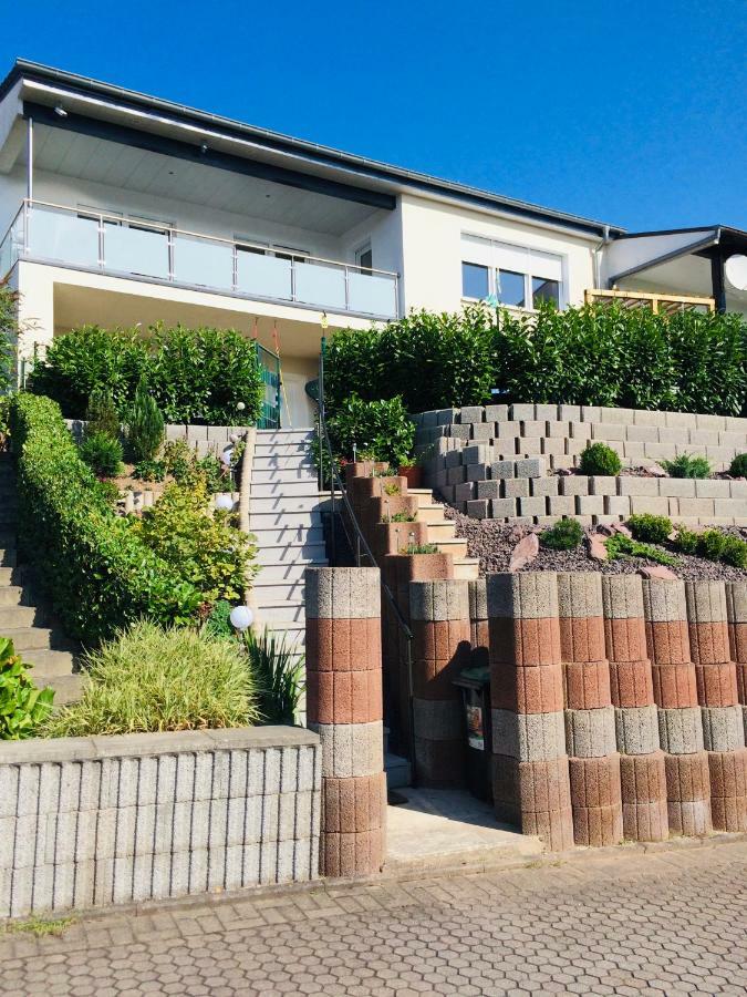 Sulzbach  Neu! Top Apartment! 7Km Saarbruecken! Terrasse, Garten! מראה חיצוני תמונה